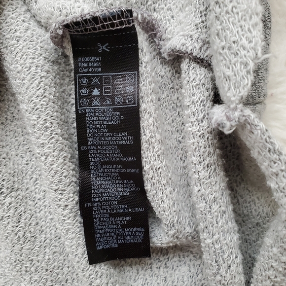 Forever 21 California Tank Top with Ripped Back - Picture 6 of 6